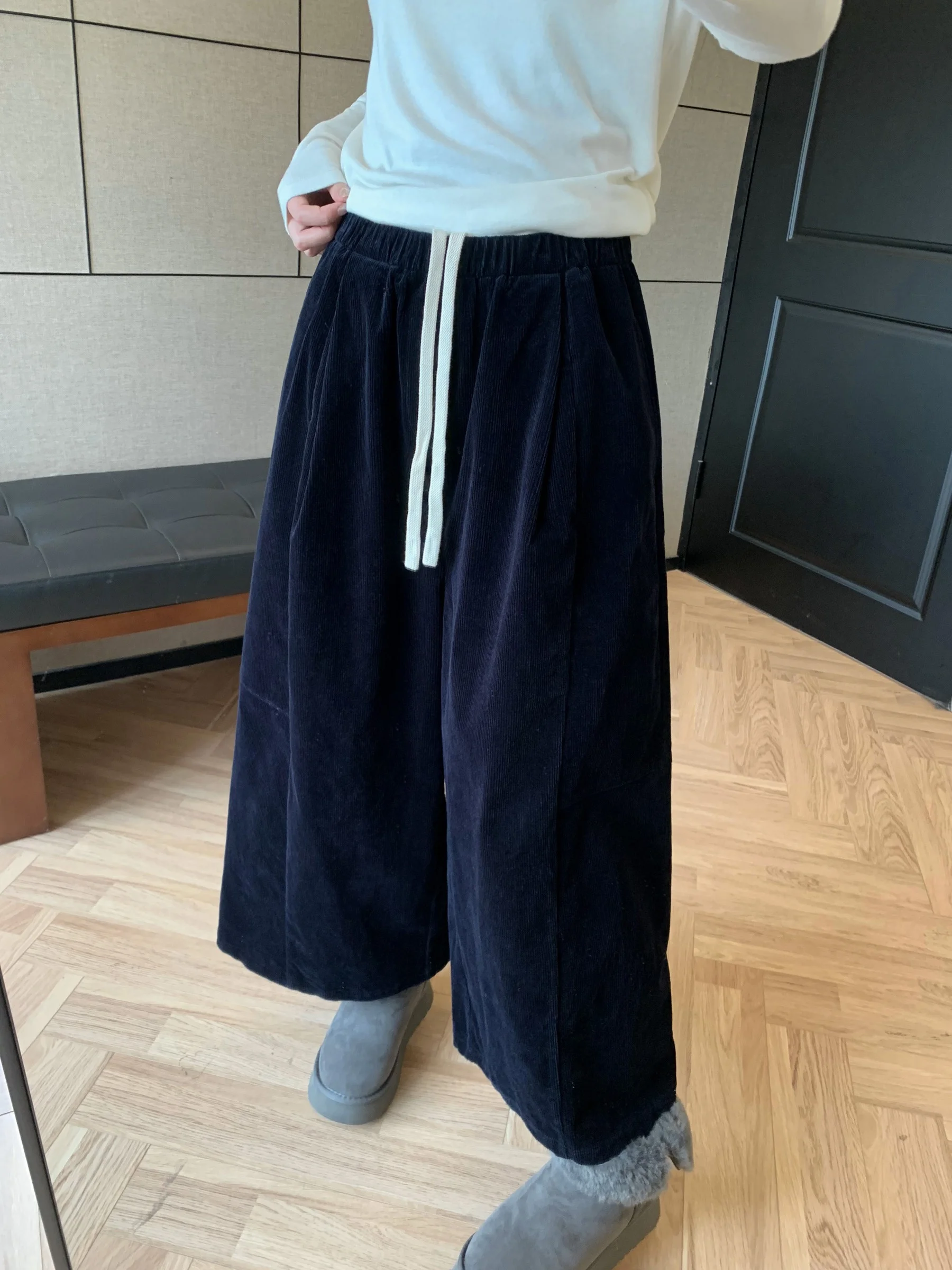 

Женские вельветовые брюки HVIVI в стиле ретро, широкие, на резинке, осенне-зимние, свободные, прямые, укороченные