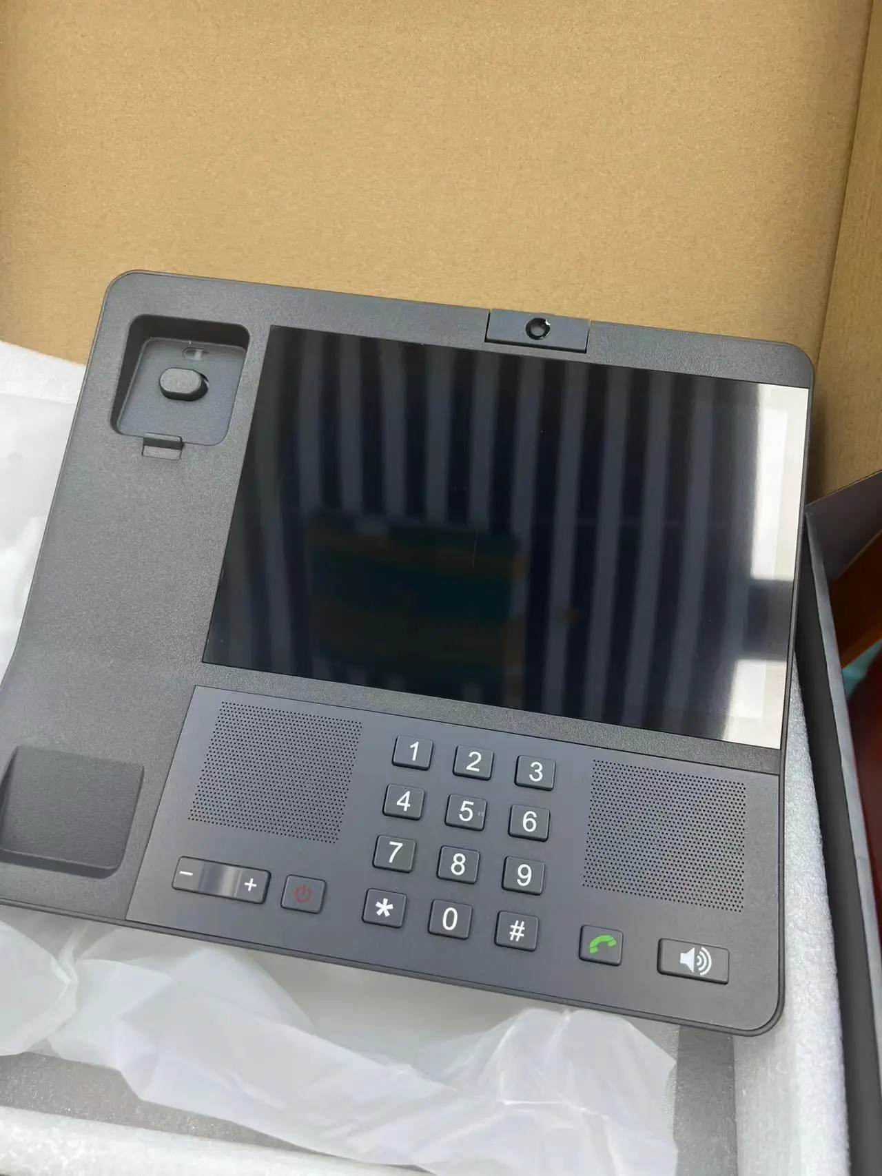 Lte 8 Inch Touch Screen Android Fixed Wireless Desktop Phone  Cordless Telephone With Wifi BT and HD Voice LS830 4G Business