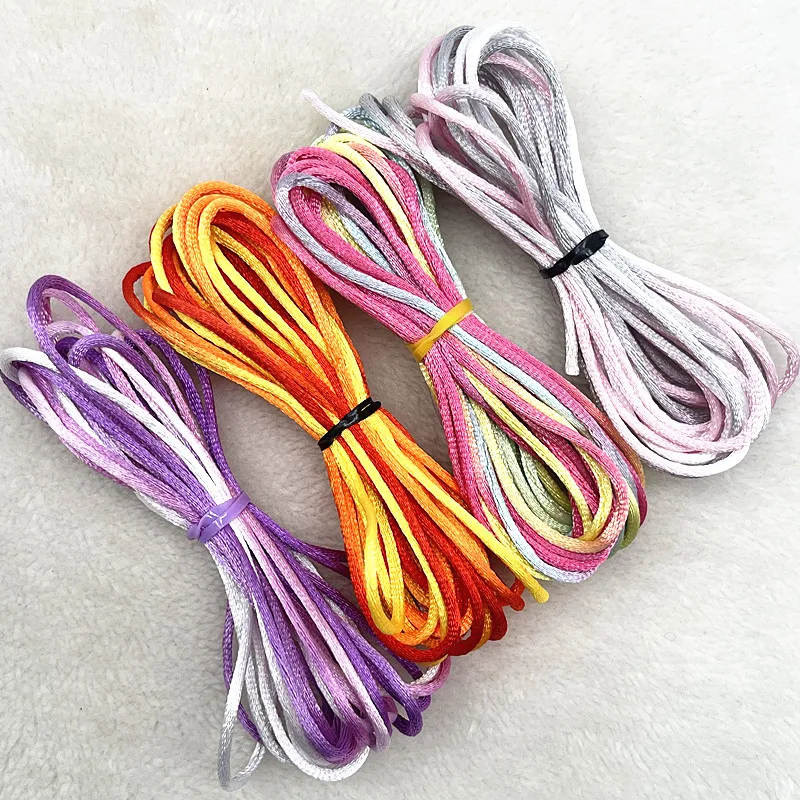 5 ياردة 2.0 مللي متر التغيير التدريجي الملونة الصينية عقدة خط الحبل الحرير الحرير الحرير النايلون الحبل DIY بها بنفسك اليدوية الحياكة الحبال