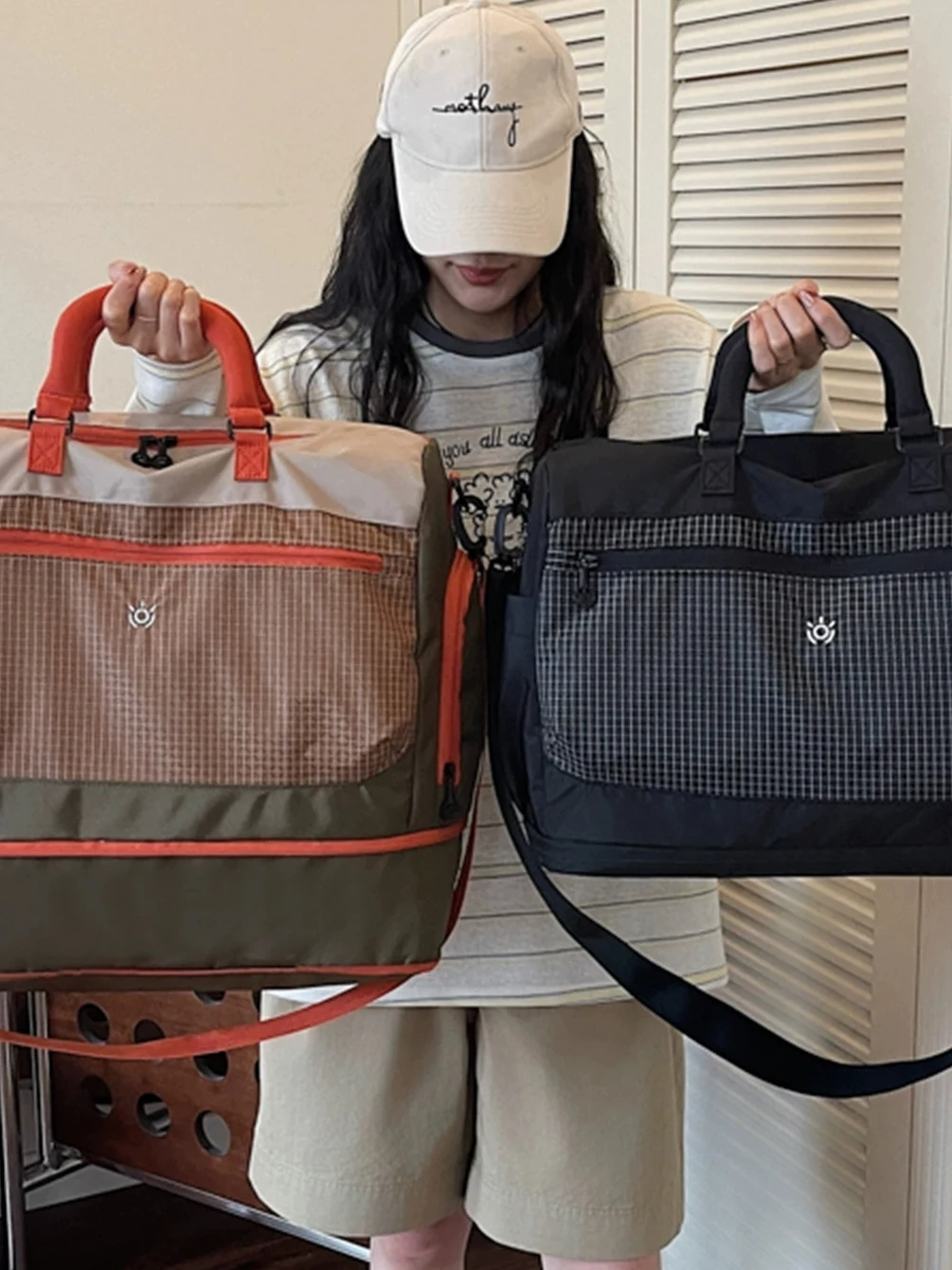 lightweight-large-capacity-handheld-travel-bag-for-short-trips-fitness-versatile-unisex-bag-with-expandable-feature-stylish-a