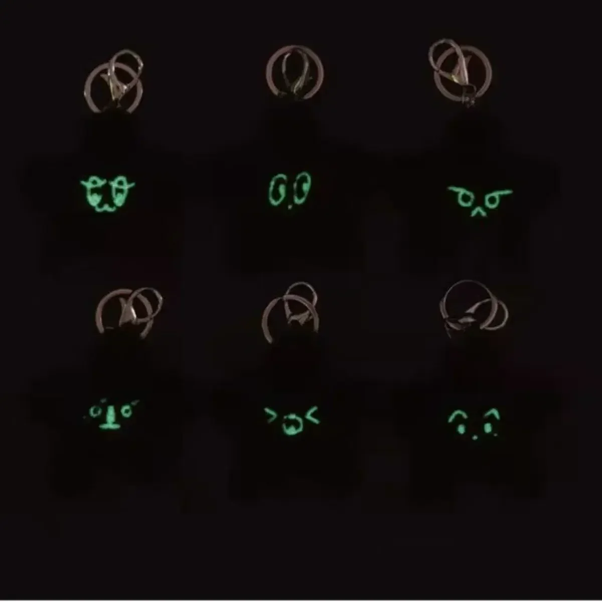 MARK DoYoung HAECHAN TAEYONG llavero negro luminoso Pentagonal colgante de felpa en forma de corazón adecuado para regalos de seguidores