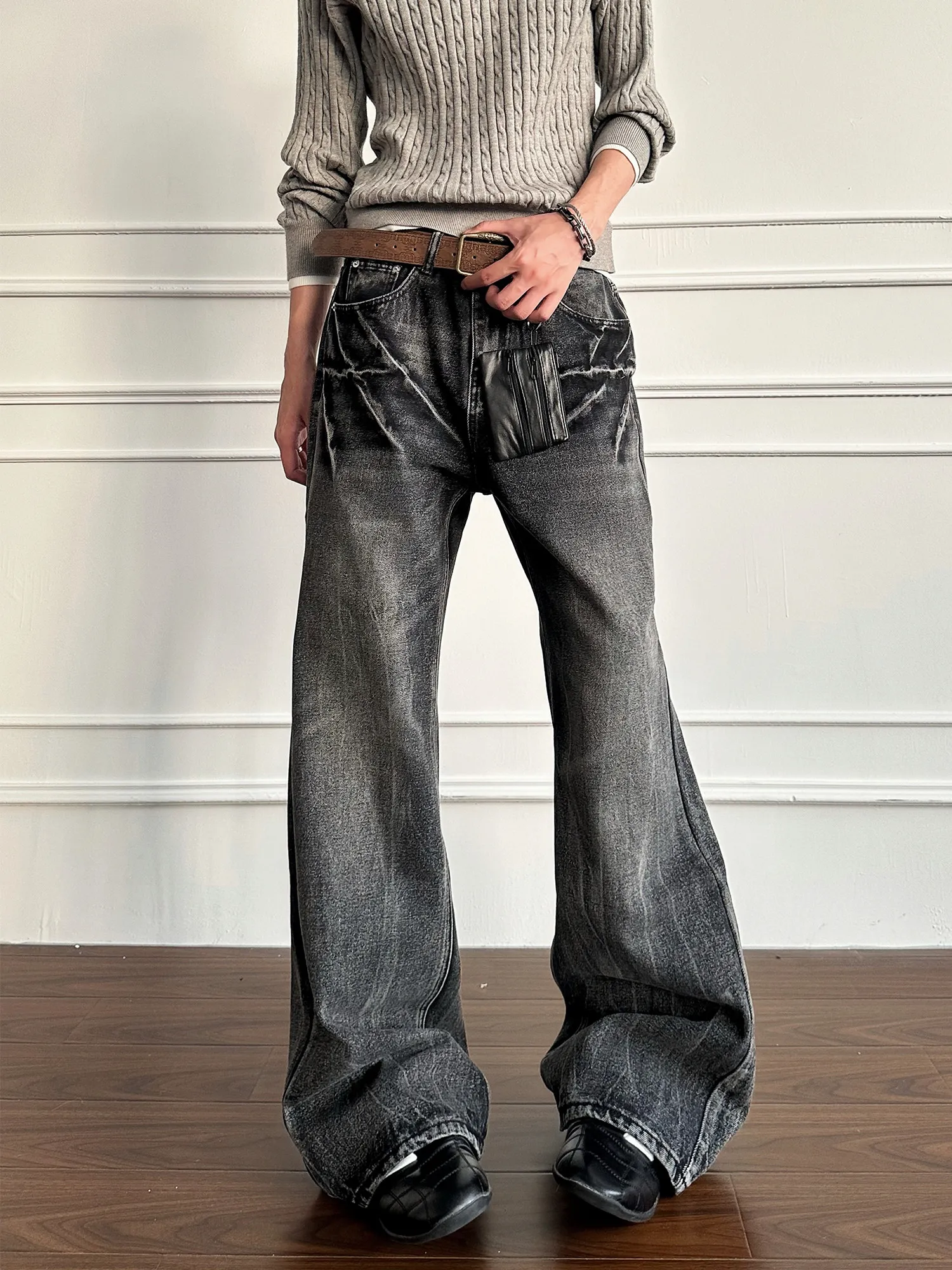

Retro American High Street Washed Black Jeans Men's Straight Leg Micro Flared Pants Lightning Pattern Casual Long Trousers