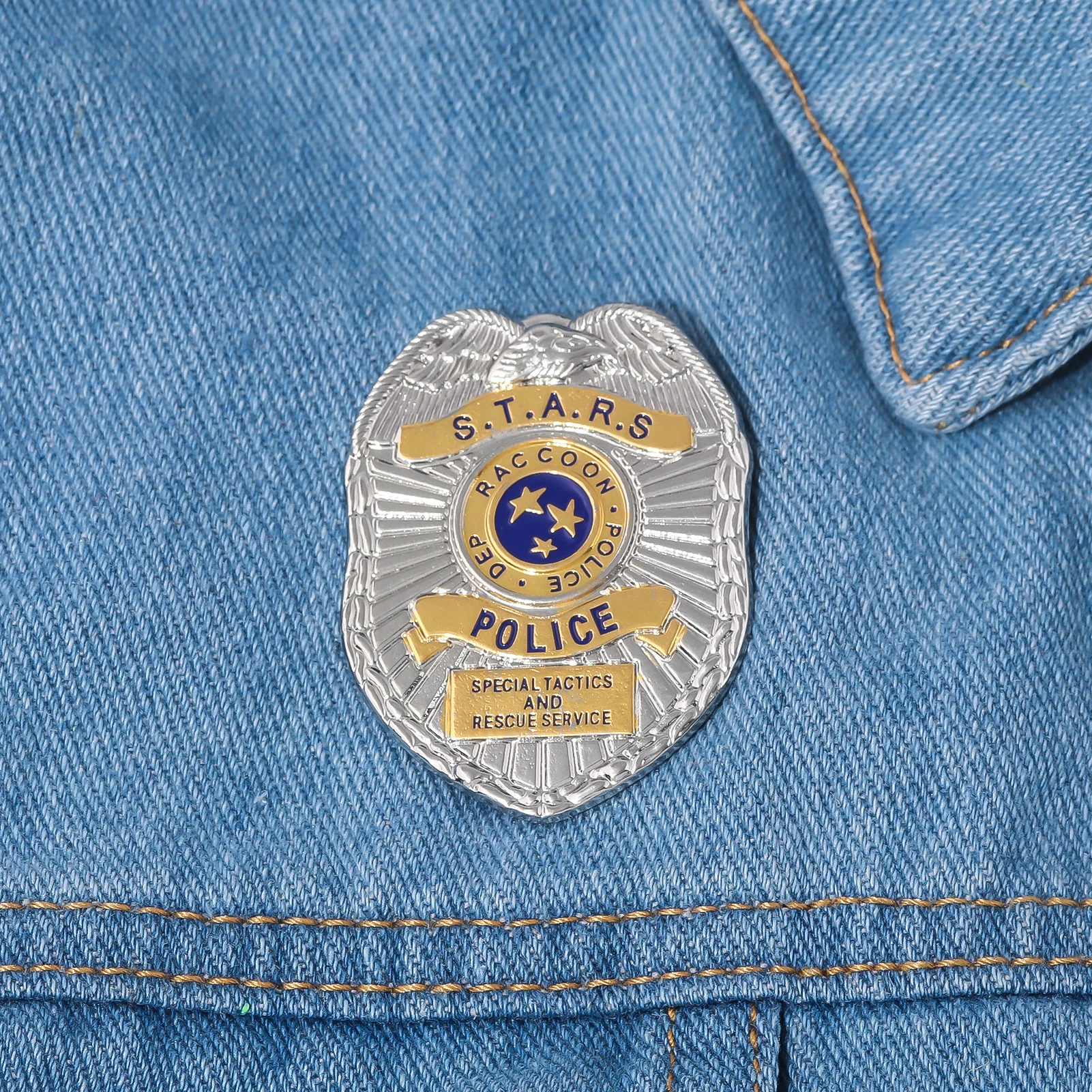 لعبة المقيم الشر الراكون مدينة بروش شارة الخطيئة قوة ليون خريطة محطة شرطة المدينة المباحث الصدر شارة لعب الأدوار هدية #3