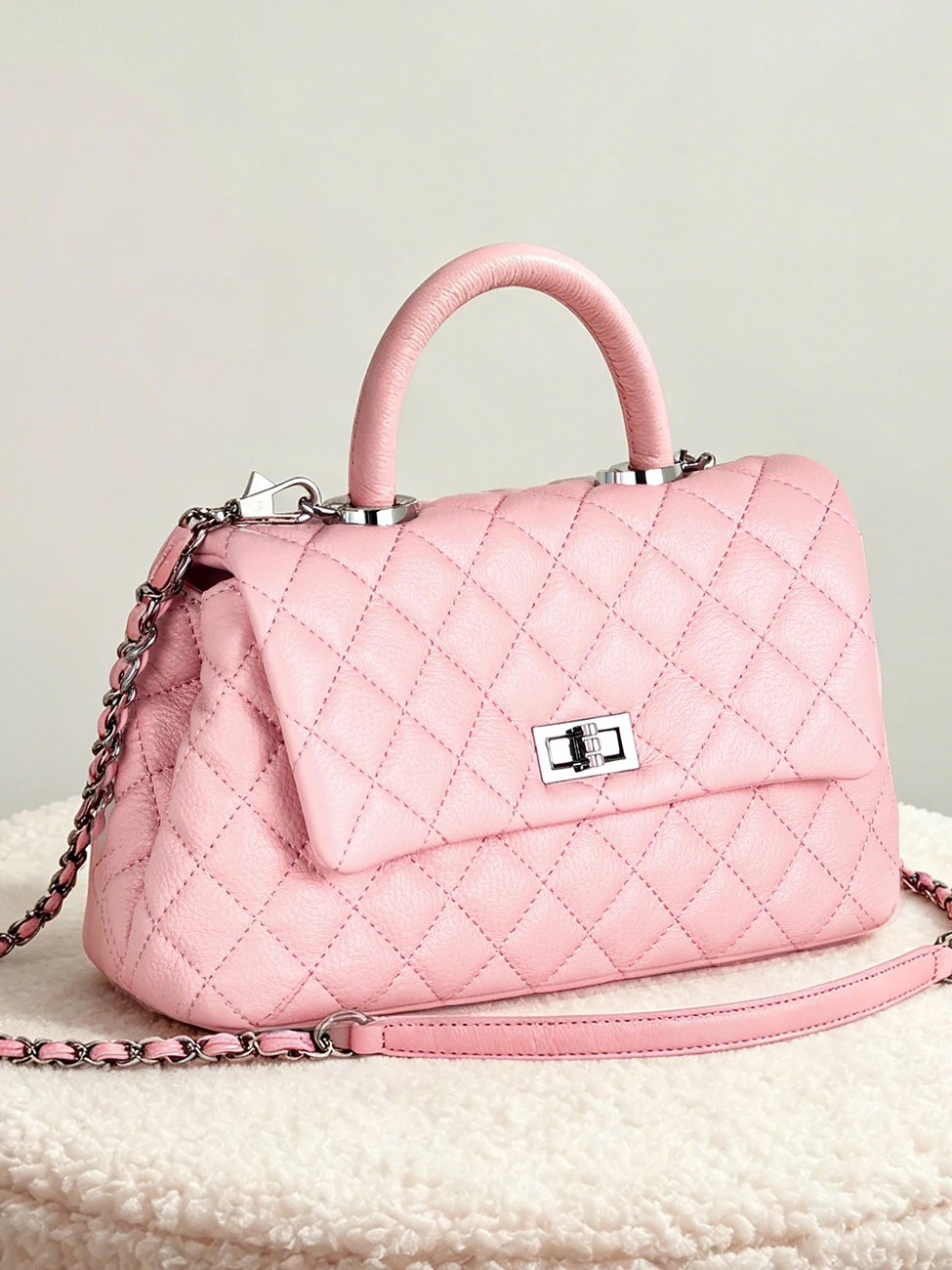 borsa-a-tracolla-da-donna-in-pelle-bovina-di-alta-qualita-stile-casual-chic-con-catena-a-rombi-morbida-e-lussuosa-piccola-e-quadrata-ideale-per-il-pendolarismo