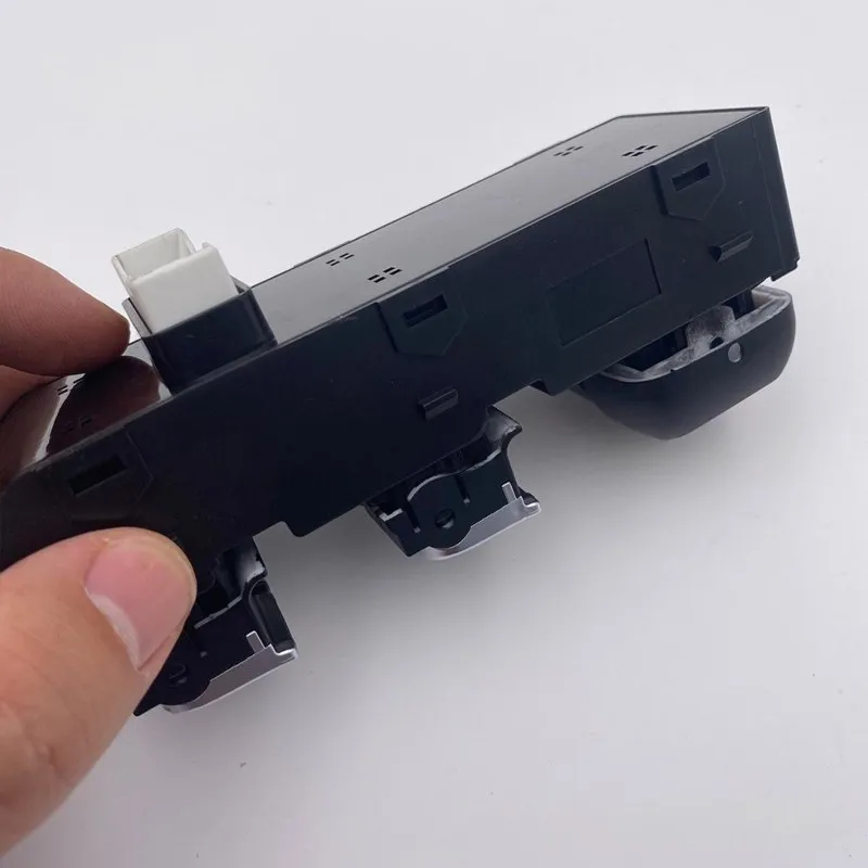 

Window Lifter For Switch Control Unit- Master Replacement For Model Code 93570-D8010 Fits For Kia 15-19 KX3