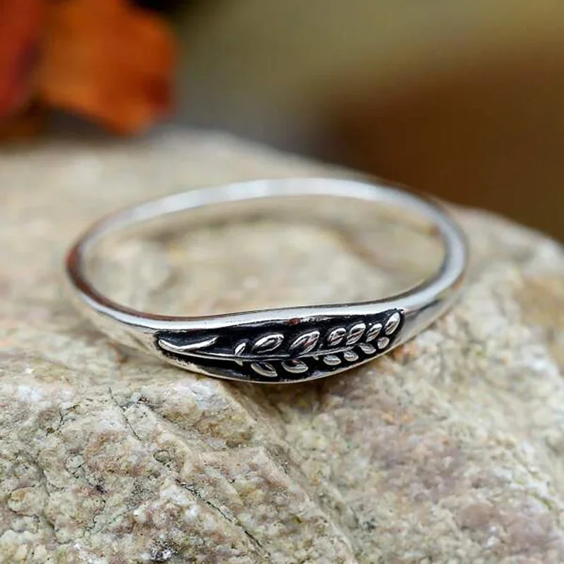 CAOSHI Vintage Chic Dainty Leaf Finger Ring Kobieta Wszechstronna biżuteria w kolorze antycznego srebra do codziennego życia Akcesoria dla kobiet Prezent — zdjęcie 4