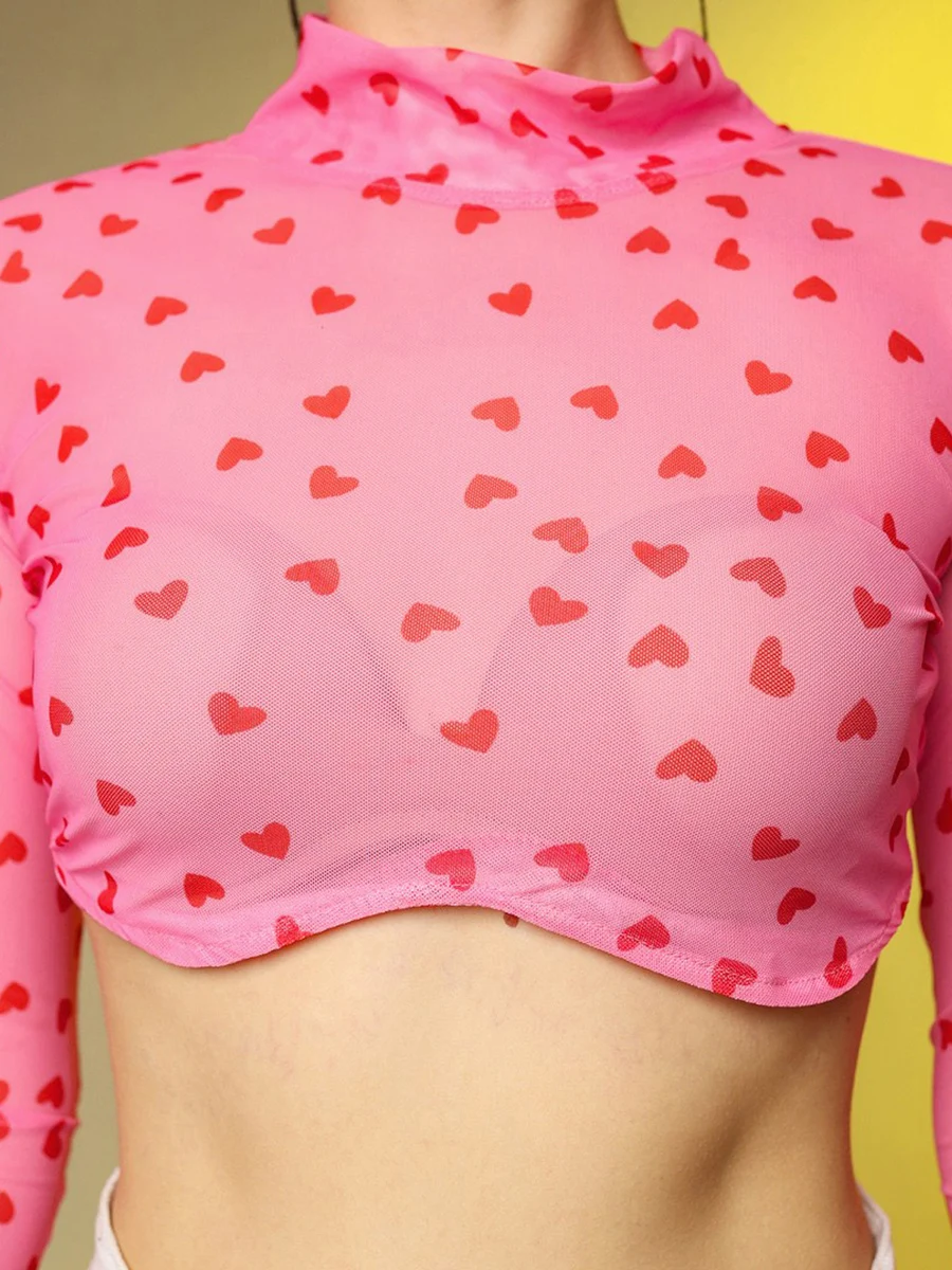 المرأة القلب المحاصيل قمم وهمية الرقبة طويلة الأكمام تظهر السرة تي شيرت عارضة الشارع الشهير