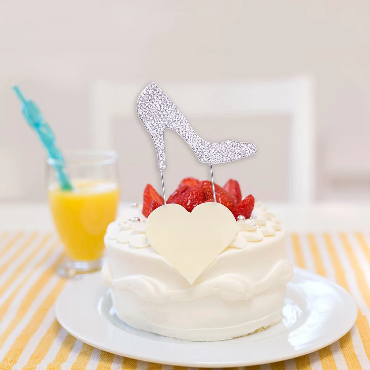 

1Pcs Glitter Rhinestone Cake Topper High Heel Shoes Alloy Birthday Wedding Anniversary Party Food Picks Cupcake Topper