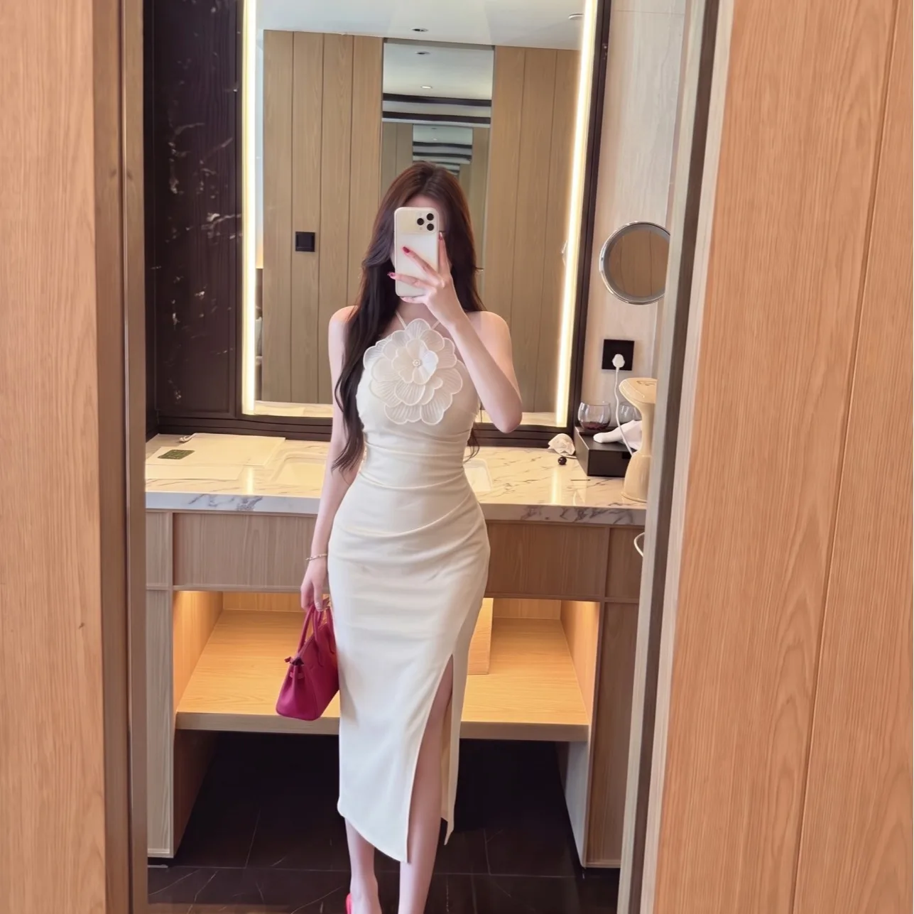 White Initial Three-Dimensional Flower Strapless Dress Slit High Waist Bodycon Skirt Autumn New Style Women's Fashion Dress