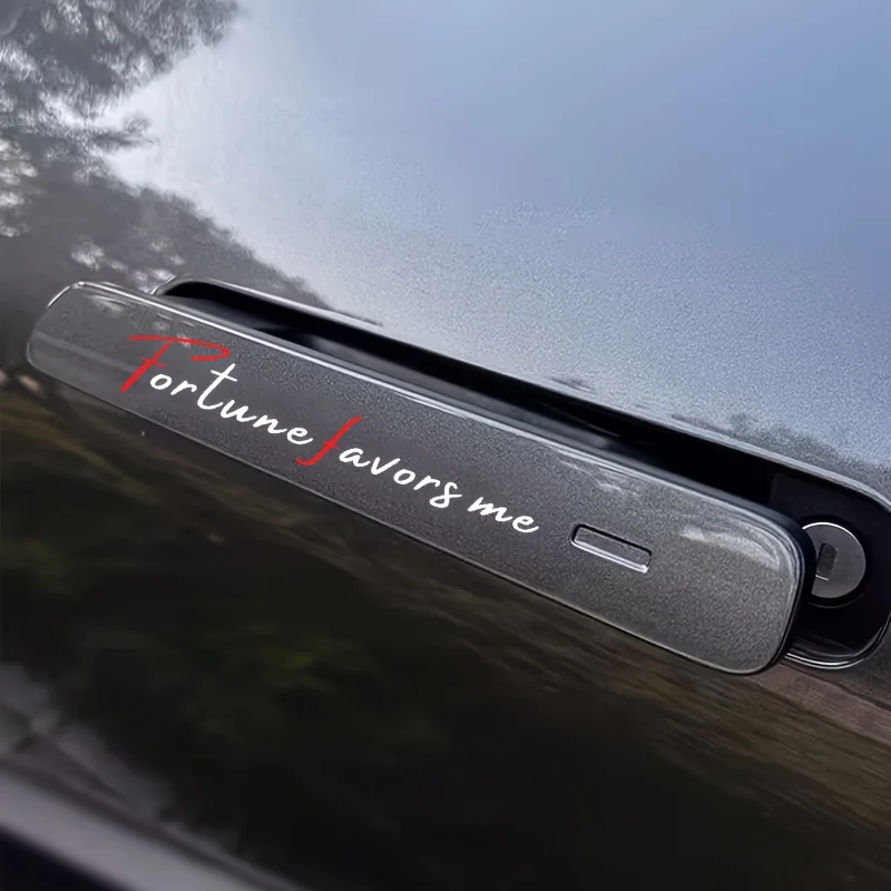 1 Juego de pegatinas para limpiaparabrisas de coche, calcomanía de vinilo mate para cubrir y decorar arañazos en la carrocería del coche, con la frase "La suerte me favorece"