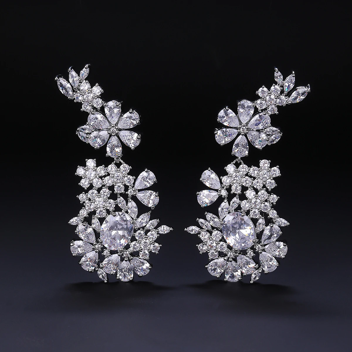 

Модные серьги с цветком кубического циркона, свадебные серьги для женщин и девочек, ювелирные изделия для выпускного вечера, серебряная булавка 925, CE12312