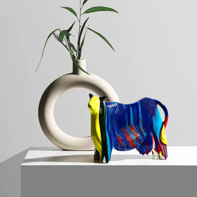 

Colorful Cow Statue Creative Multicolor Resin Animal Decoration Living Room Ornament Bedroom Sculpture Nordic Interior Art Deco