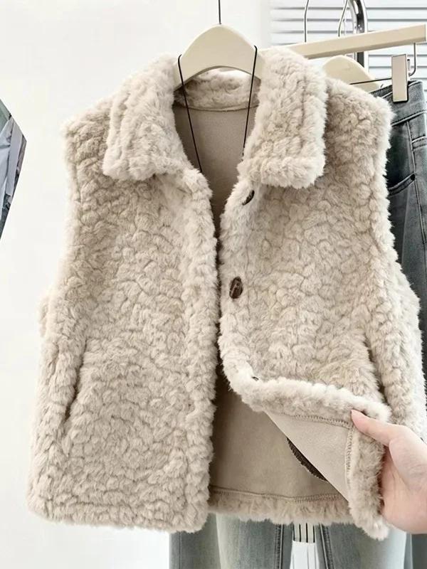 Women's Loose Fit Lightweight Warm New Wool Sleeveless Vest Autumn Winter Fashion Outerwear Shoulder Pad Jacket Coat