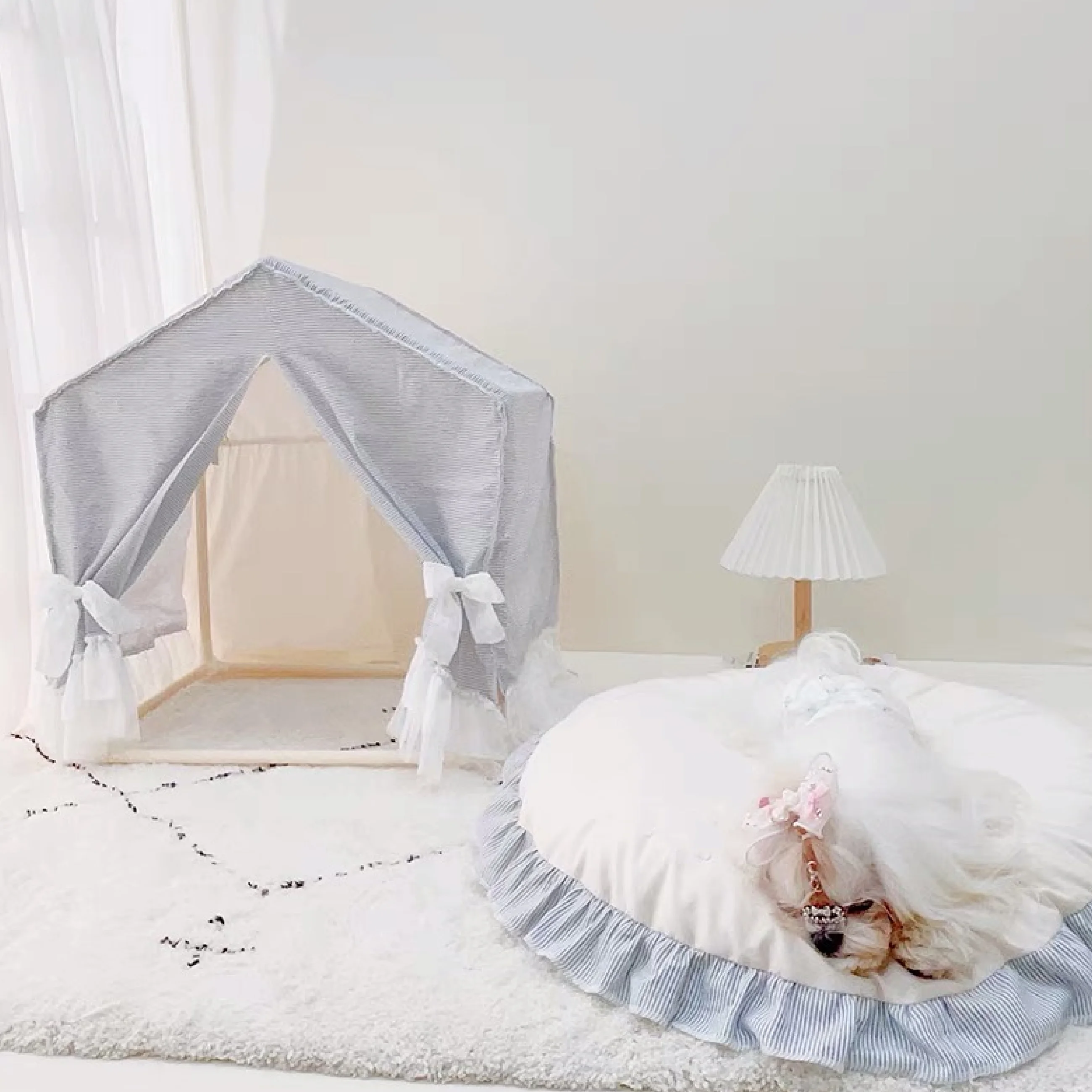 Pet Sumptuous Luxury Deluxe Princess Cream Tent Camp House for Small Dogs and Cats Couch Puppy Kitten Cozy Kennel Nest