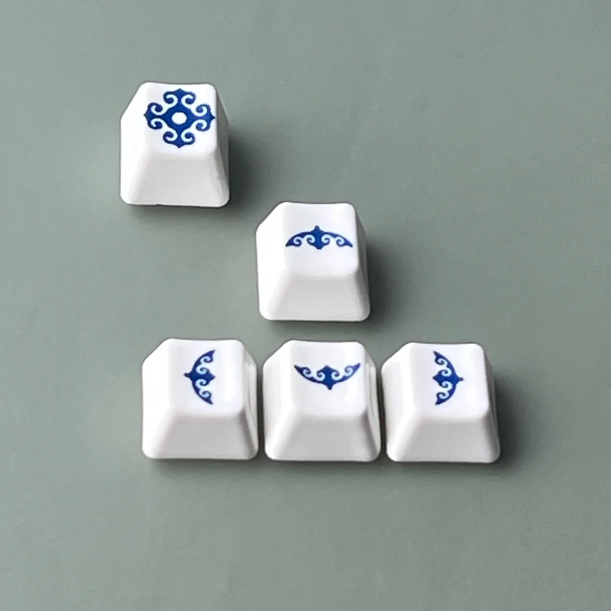 ESC WASD Ceramic Keycaps 5 Pcs Blue and White Porcelain Classic Pattern Mechanical Keyboard Factory Height
