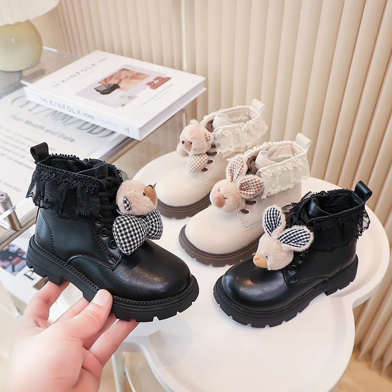 

Милые милые детские модные ботинки принцессы, новые зимние ботильоны для девочек, плюшевые сапоги на толстой подошве для свадебной вечеринки, детские короткие хлопковые сапоги