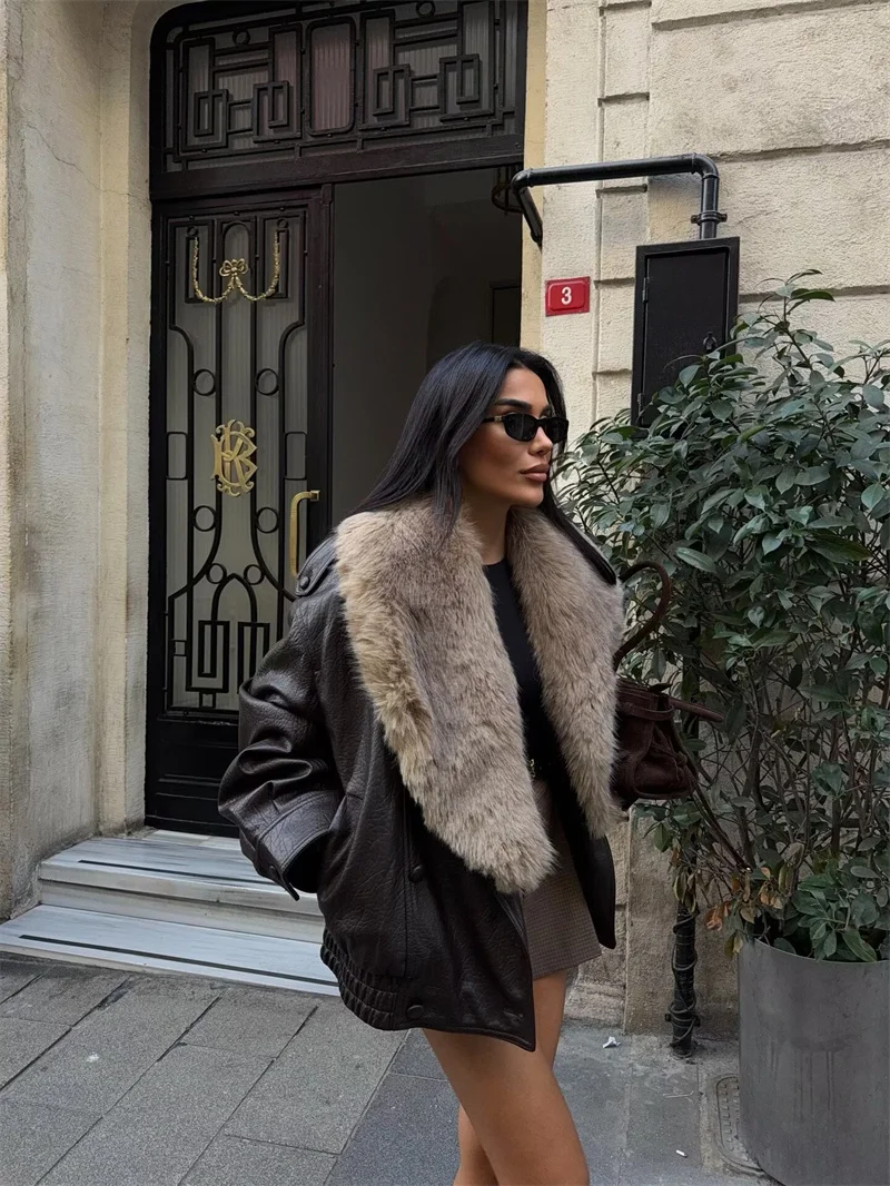 سترة نسائية 2025 خريف/شتاء نمط جديد بني داكن طويل الأكمام سترة جلدية فو مع ياقة كبيرة من الفرو موضة غير رسمية #4