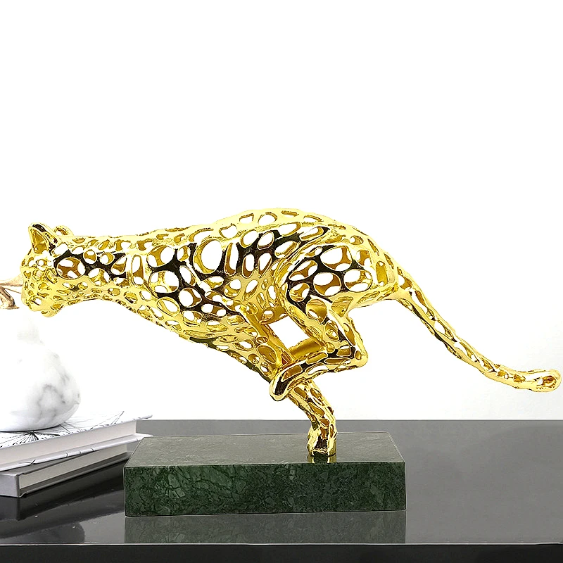 Zinc Alloy Leopard Ornament with Marble Base Beautiful Plating Process Running Cheetah Ornament House Decoration Special Gift