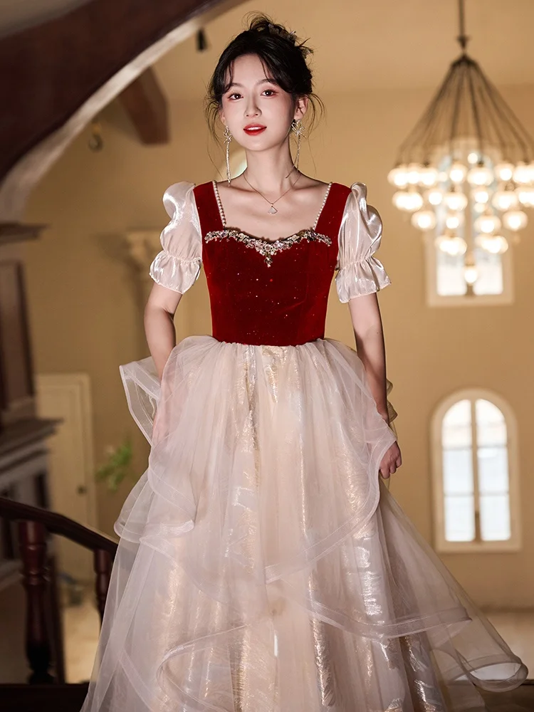 

Ele Red Wedding Dr Pearl Embellied Princ Sle Bridal Gown for Engagement Par Wedding Celebration Pure Polyester