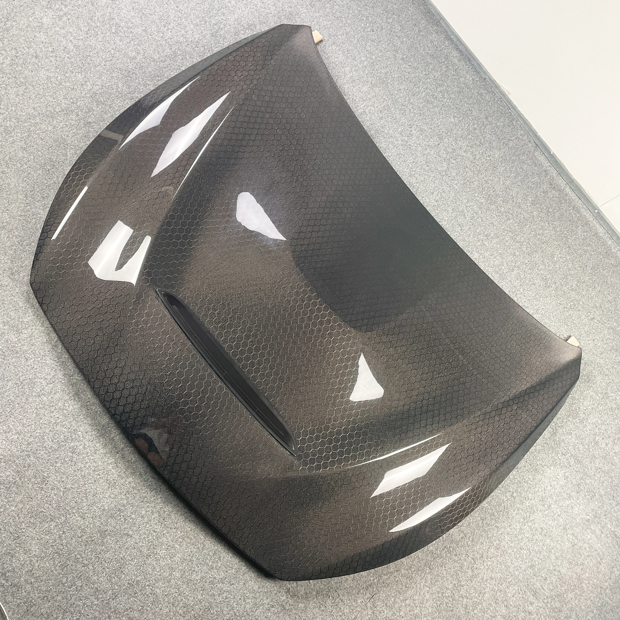 GTS Style Carbon Fiber Hood for Infiniti Q50 Honeycomb Carbon Fiber Bonnet