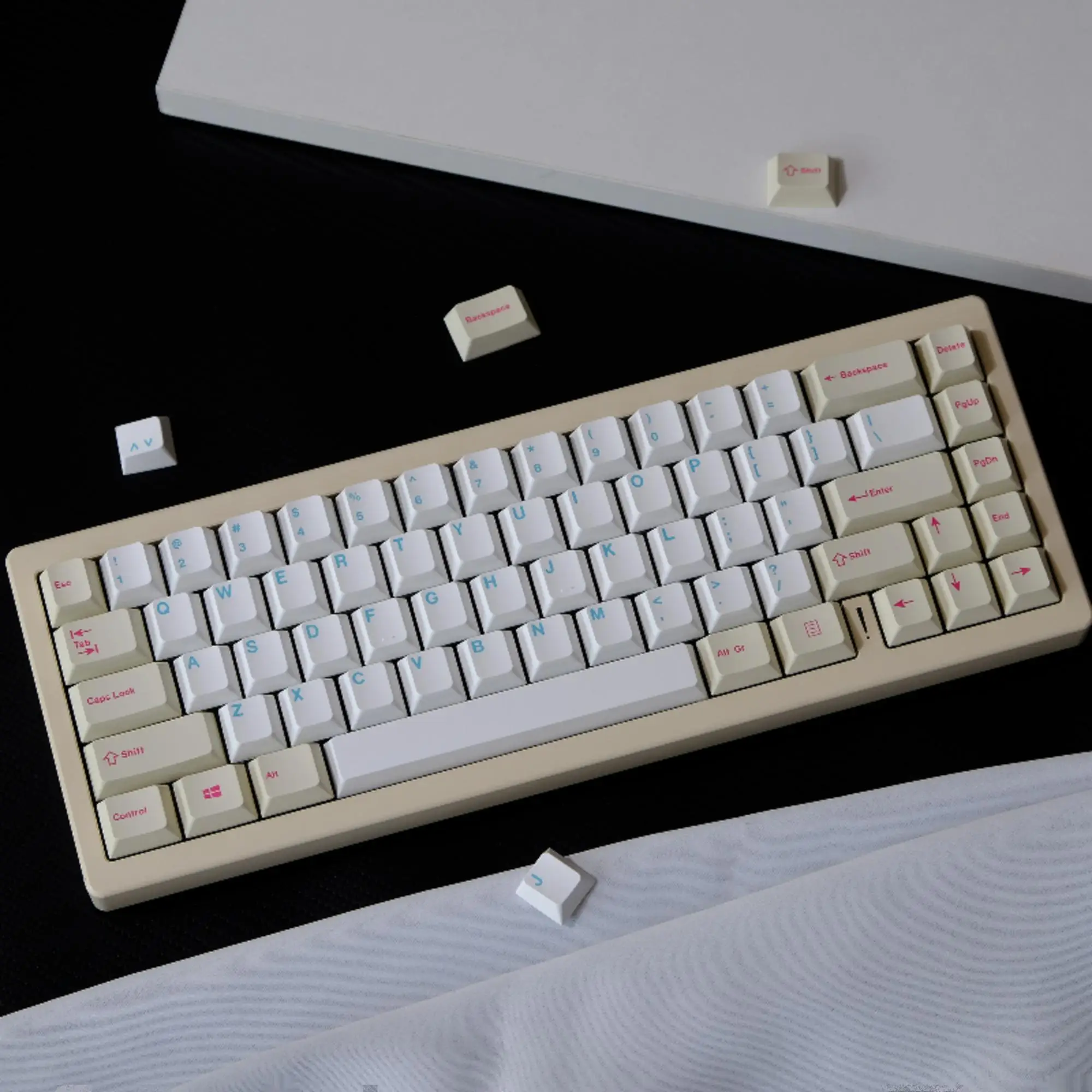 Miami Dusk PBT material, original highly sublimated keycaps