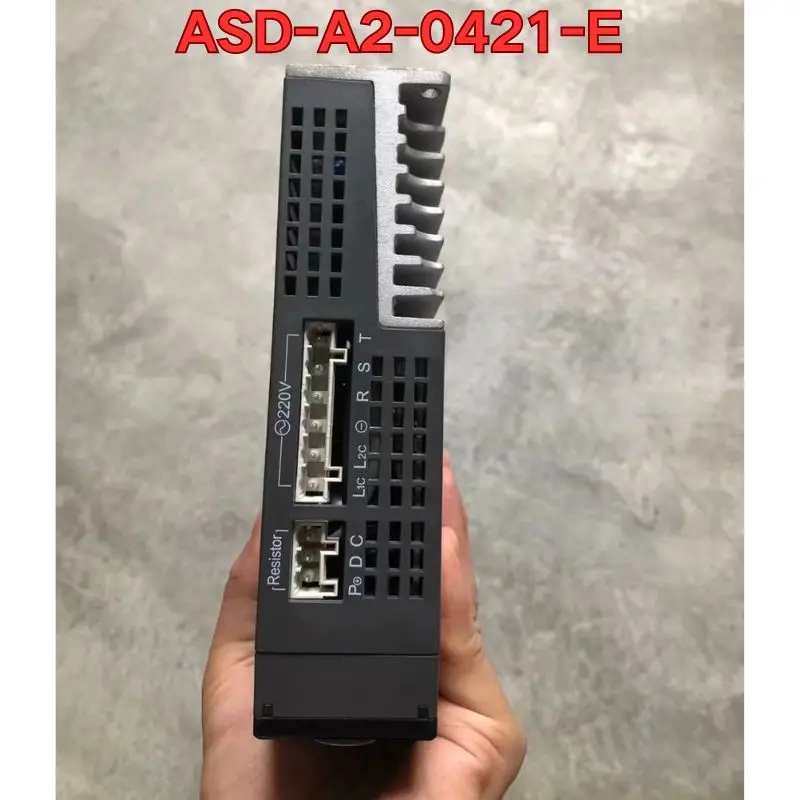 Second-hand ASD-A2-0421-E servo drive in good working condition