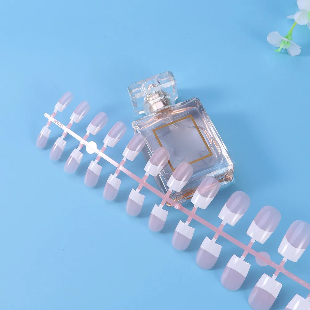 เล็บปลอม 240 ชิ้น สีชมพู สไตล์เฟรนช์ ปิดเต็มเล็บ สำหรับตกแต่งเล็บ ทำเล็บเอง ทนทาน ปลอดสารพิษ