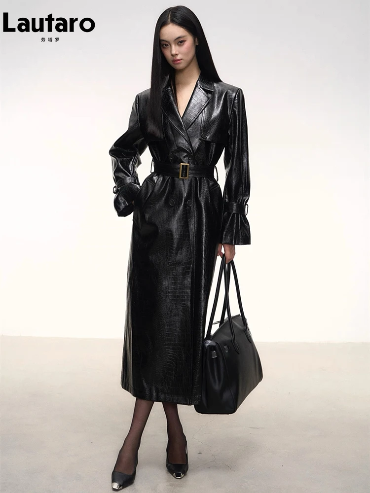 

Lautaro Spring Autumn Long Shiny Black Crocodile Print Pu Leather Trench Coat for Women Luxury Chic Overcoat Runway Fashion 2026