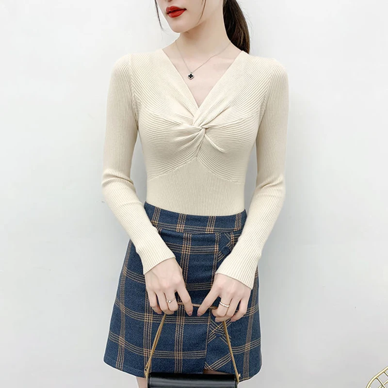 Women's Spring And Autumn 2023 New Fashion Knitwear Sweater Long Sleeve V-neck Top Women Slim Joker Bottom Shirt Women