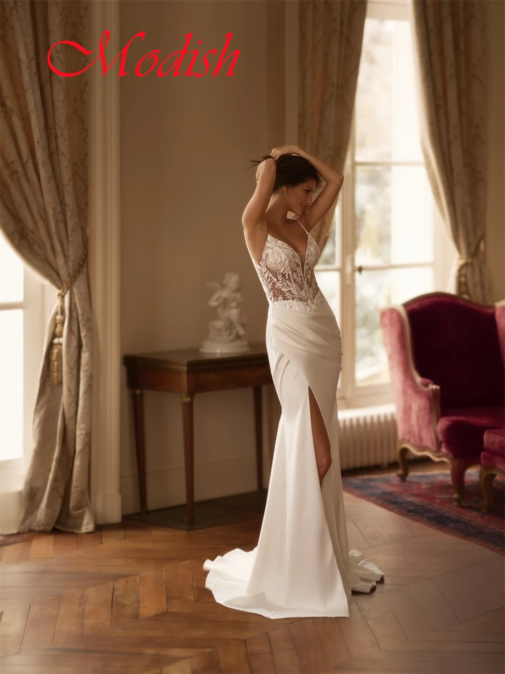 

Customized Delicate White Satin Wedding Dress Sexy V-neck Spaghetti Straps Vestido De Novia Charming Backless Bridal Gowns