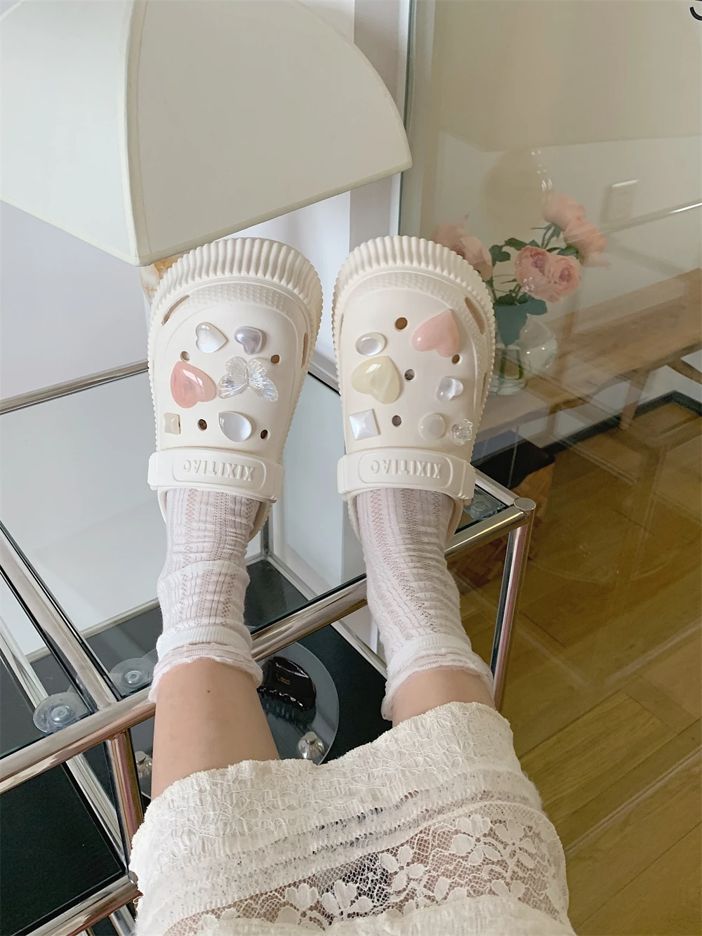 Women Garden Shoes 2024 Summer Vacation Anti Slip Thick Sole Slipper Beach Sandals And Slippers Love Diamond Hole Slippers