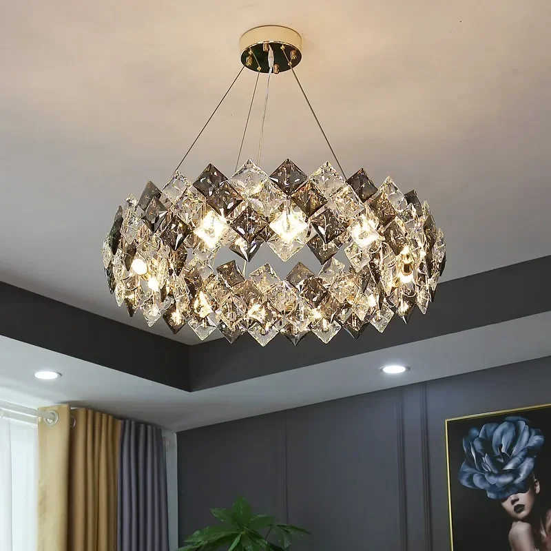 

Northern Europe Light Luxury Crystal Chandelier High End Living Room Lamp Modern Simple Personalized and Creative Bedroom light