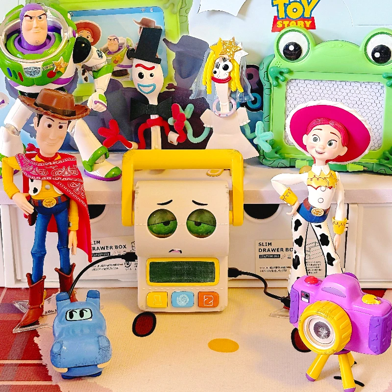 

Toy Story 5 Friends Forever Series Blind Box Action Figure Cute Anime Figure Mystery Box Desktop Decor Toys Trend Surprise Gift