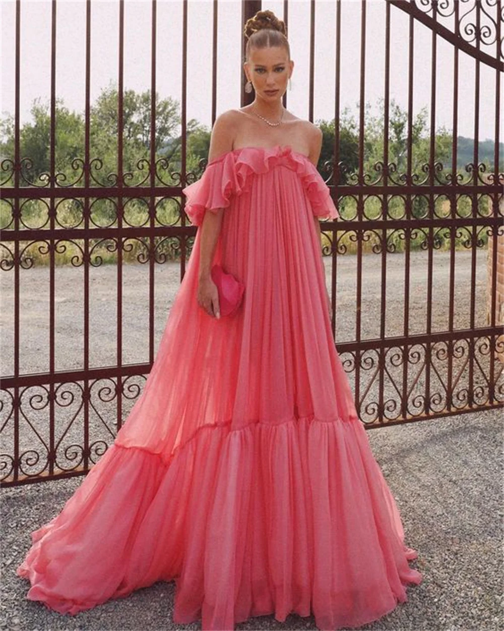 Amanda Elegant Off Shoulder فساتين السهرة Crimping Tulle Floor Lenght Prom Dress 2023 Sexy Short Sleeve Watermelon Red Prom Gown