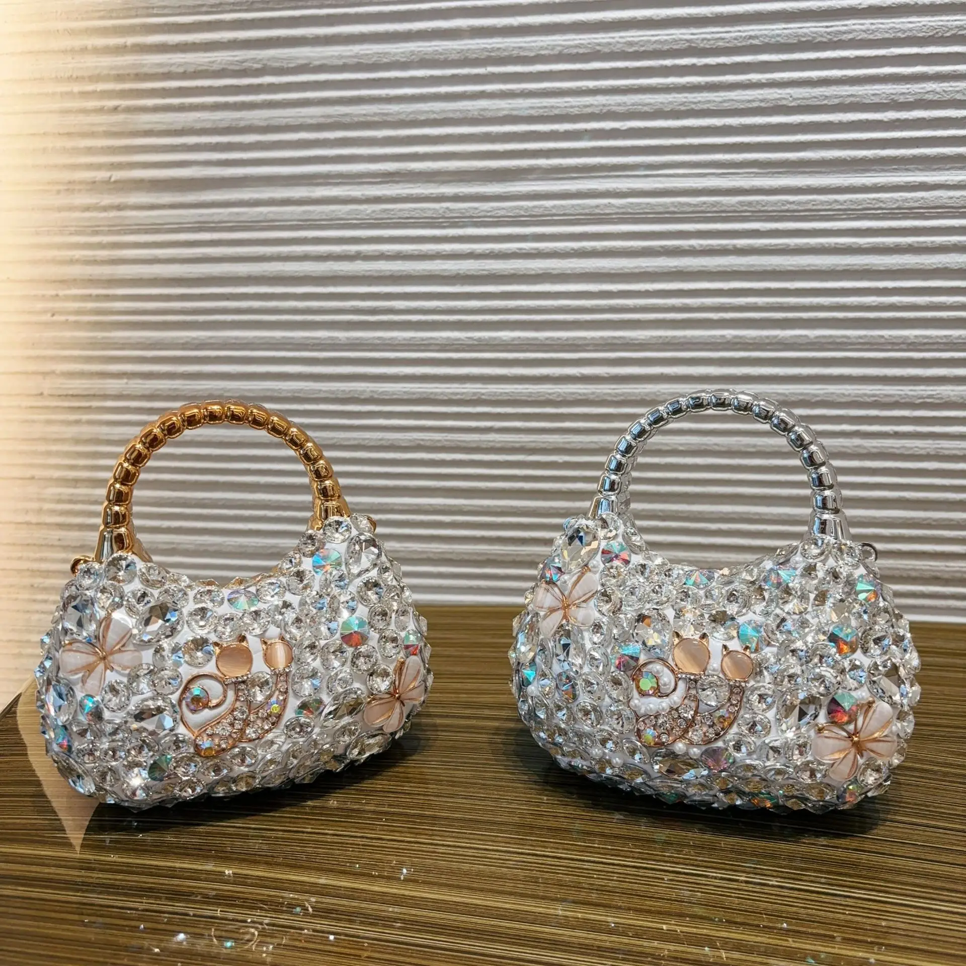 Original Designer Marken-Diamant-Acryl-Tasche Modisches Set Diamant-Schulter-Halbmond-Damen-Abendtaschen für Frauen – Detail 3