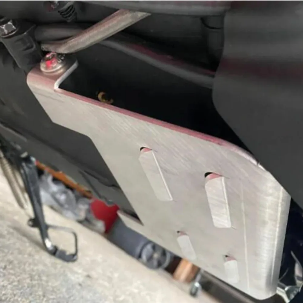 

FOR Indian Scout FTR1200 2015-2016-2017-2018-2019-2020-2021-2024 CNC ENGINE SKID PLATE COVER GUARD For Victory Octane 2017-2024