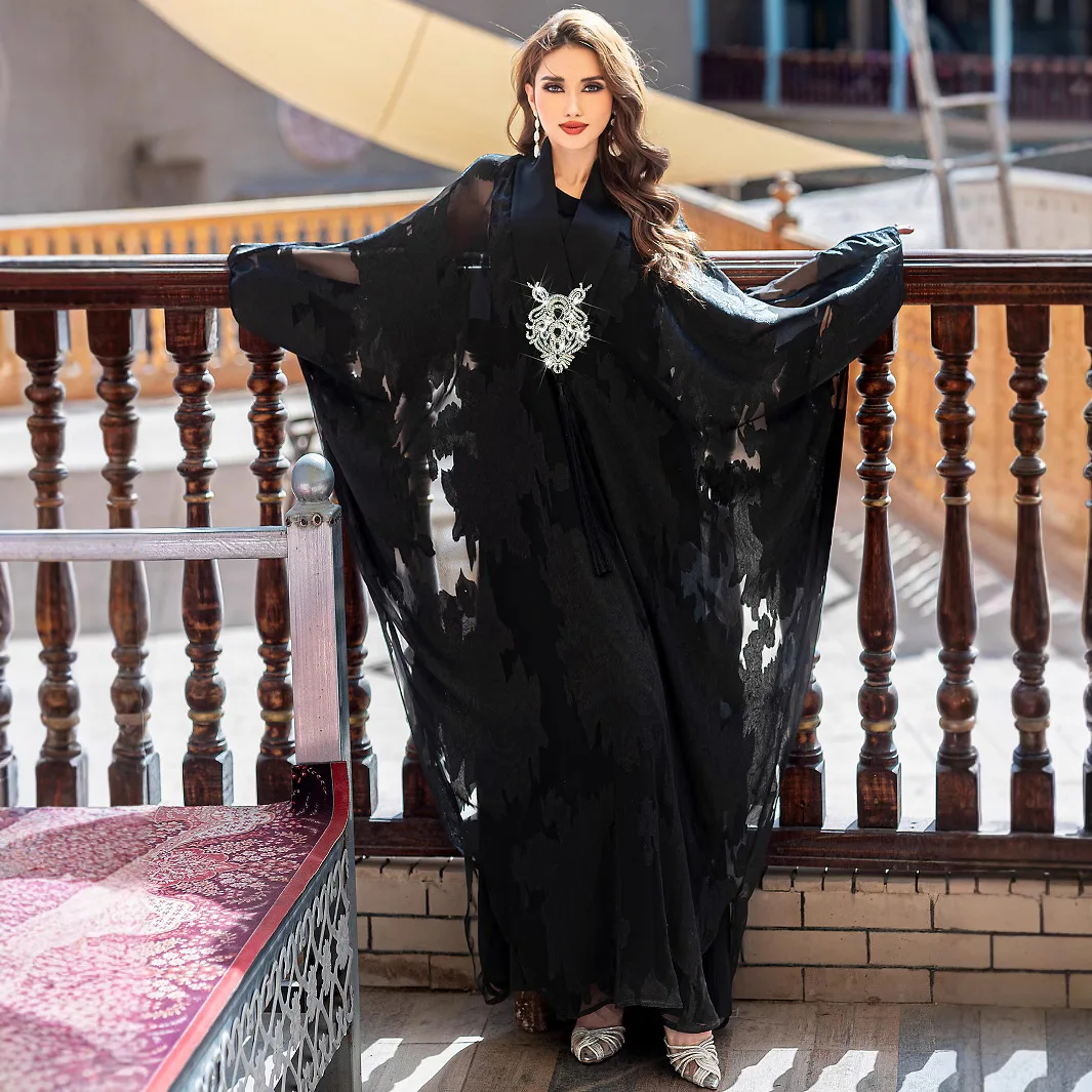 

Luxury Dubai Abaya Embroidered Black Jacquard Tassel Robe Women Muslim Dress Kaftan Kimono Kebaya Marocain Femme Caftan Jalabiya