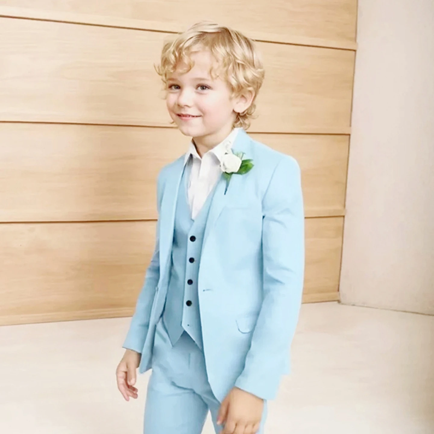 

Boys' Light Blue Formal Suit Set Long-Sleeved Formal and Stylish Suit Set Wedding and Birthday Party Suit Set for Dinner