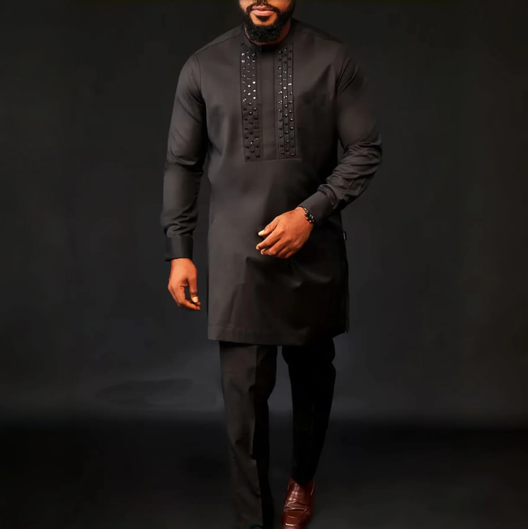 Novo Conjunto Dashiki de 2 Peças Abaya Roupa Masculina Camisa e Calça Manga Longa Estilo Étnico Africano Elegante Gola Redonda com Strass Kaftan
