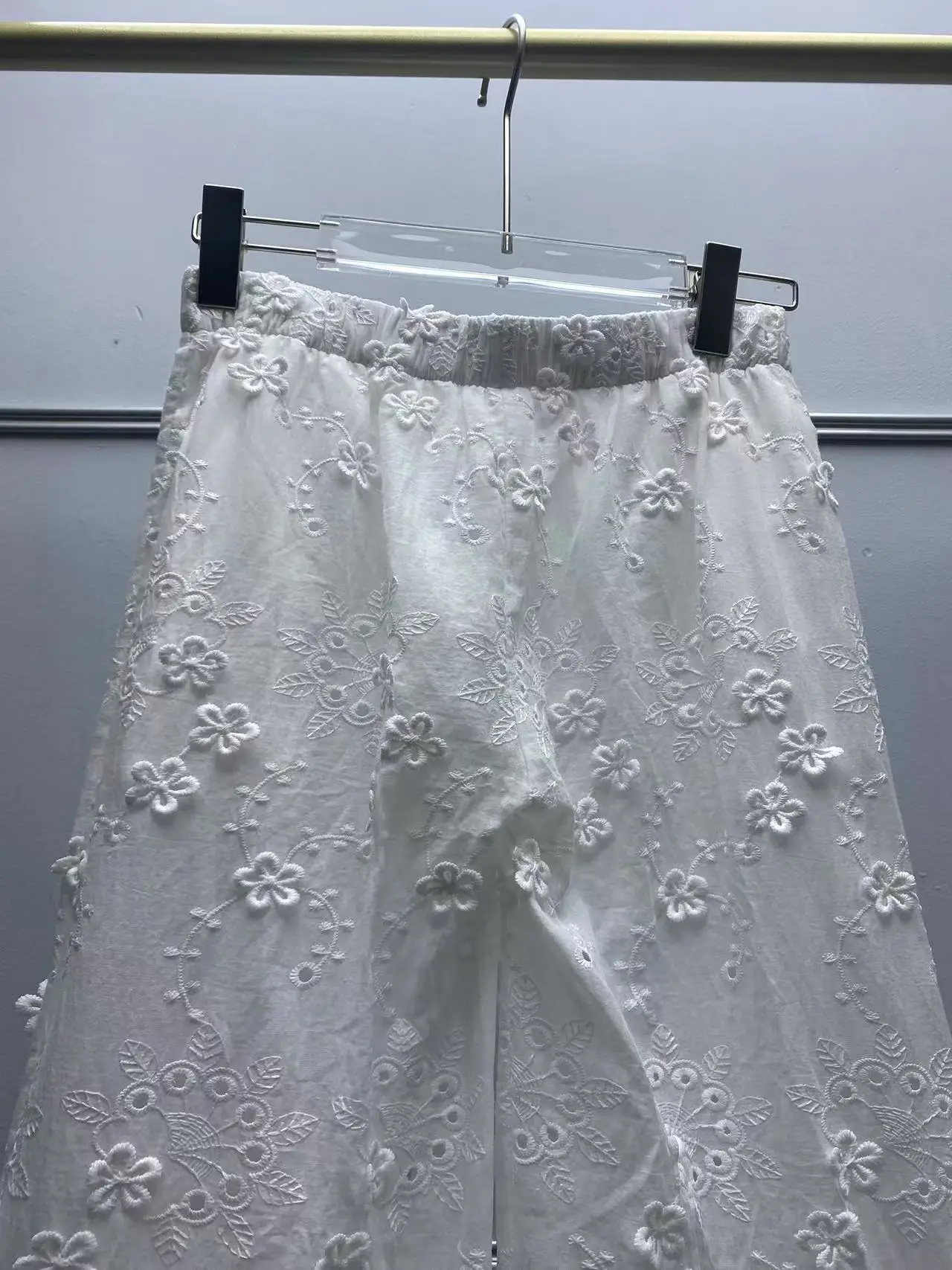 2025 summer pant new gentle romantic style embroidery three-dimensional chrysanthemum hollow with straight wide-legged pants
