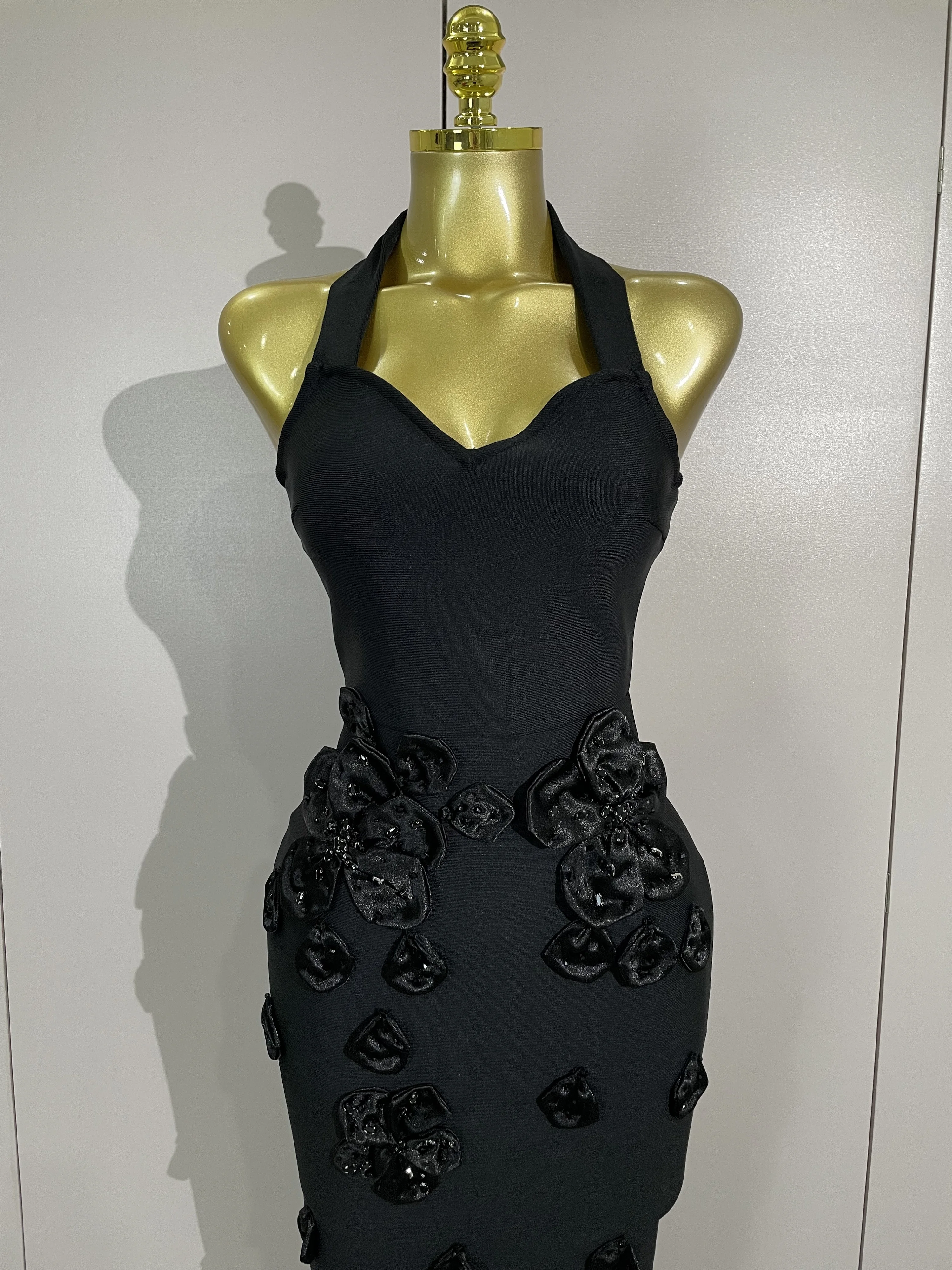 

Sexy Halter Backless 3D Flower Long Bodycon Bandage Dress With Gloves Women Celebirty Elegant Evening Club Party Birthday Dress