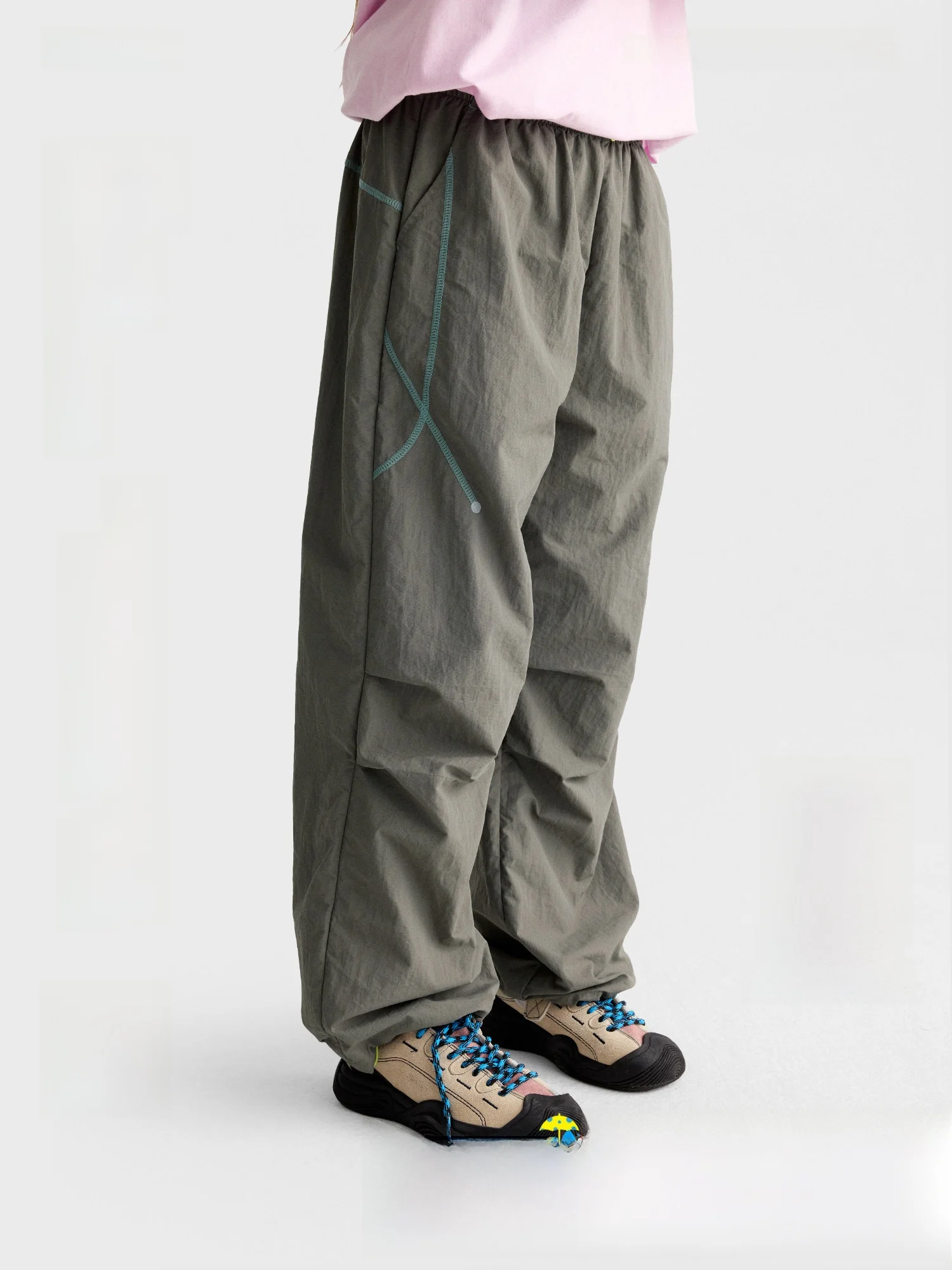 Outdoor Climbing Trousers for Boys And Girls Wear-Resistant City Outdoor Style Long Pants for Children in Autumn Season