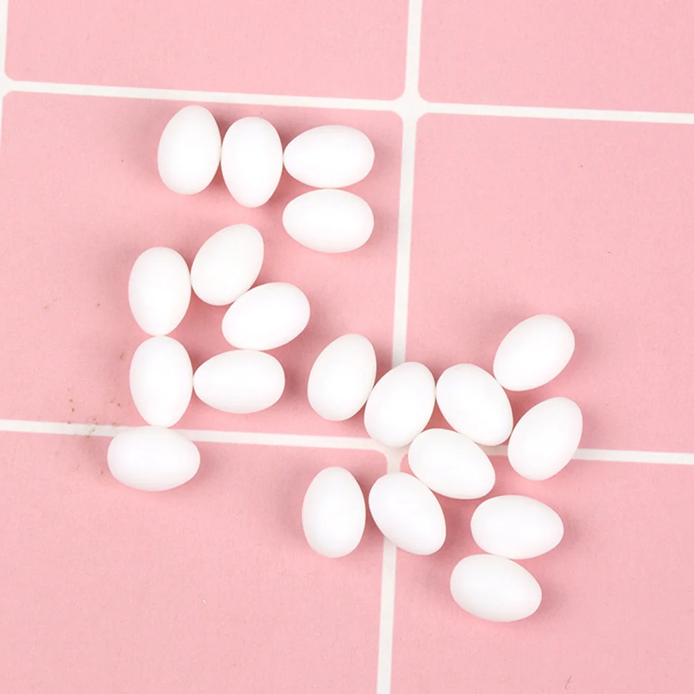 

30Pcs Realistic Miniature Eggs Decoration Garden Decor Craft Decor Plastic Props