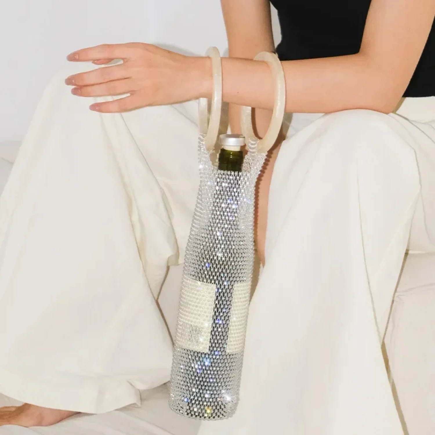 Fashion Portable Shiny Zircon Red Wine Cup Bags Water Bottle  Hollow Handwoven Mesh Handbag Birthday Gift