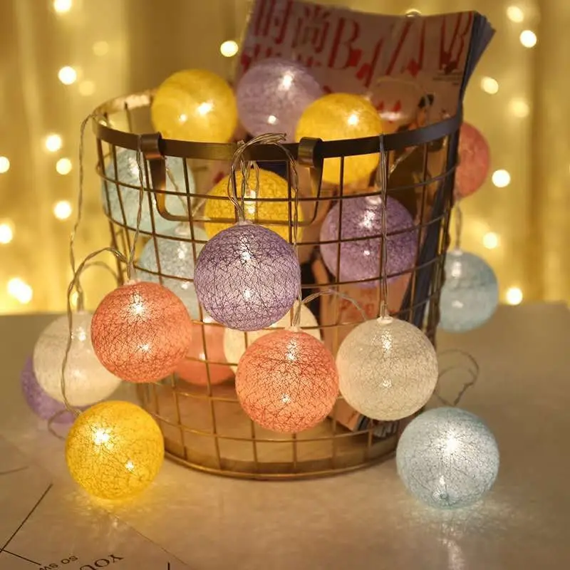 

20 LED Cotton Ball Garland String Lights Christmas Fairy Lighting Strings for Outdoor Holiday Wedding Xmas Party Home Decoration