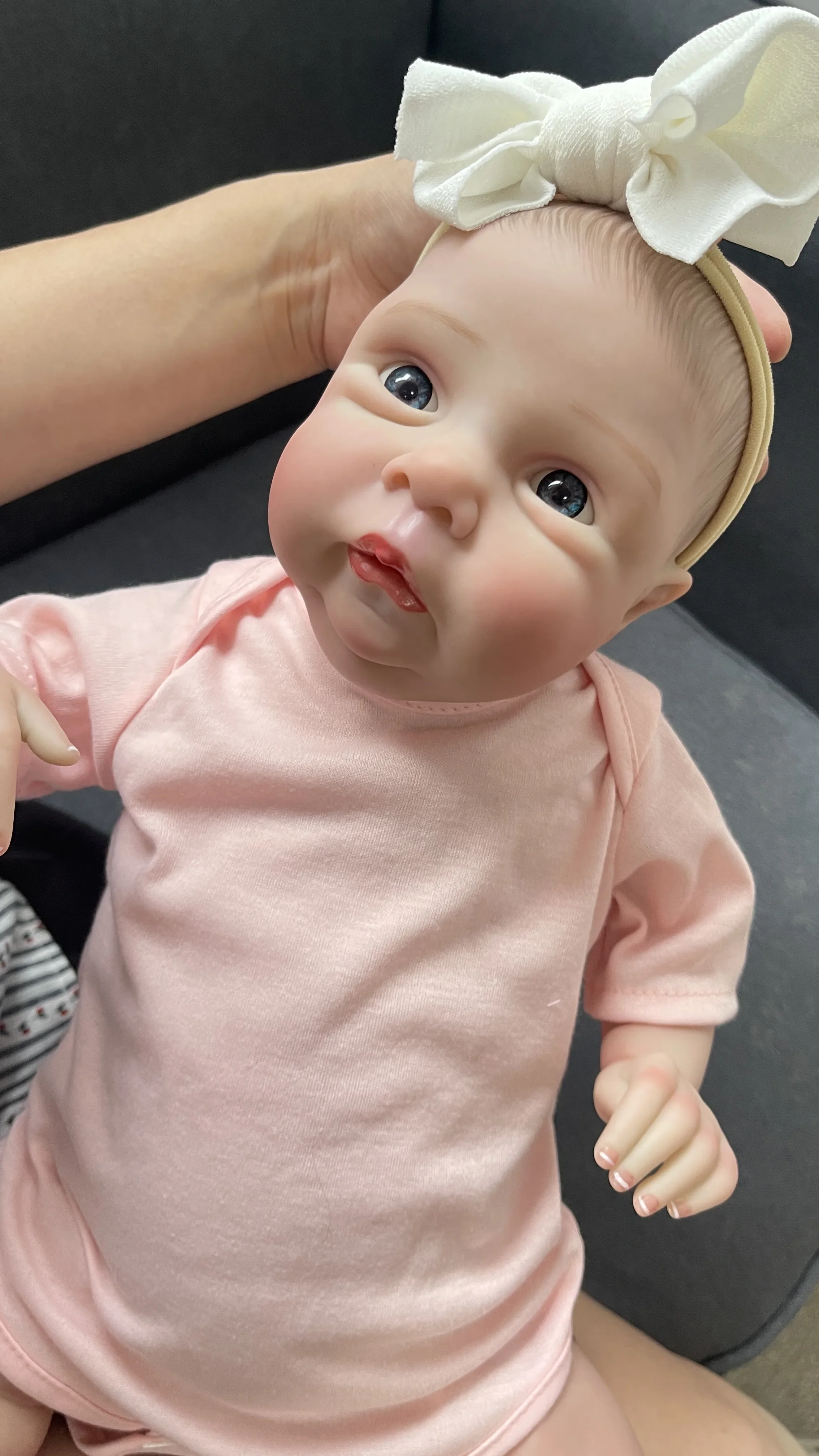 

48cm Miley Soft Cloth Body Reborn Baby Doll Same As Photo Lifelike 3D Skin With Visible Veins High Quality for Girls Gift