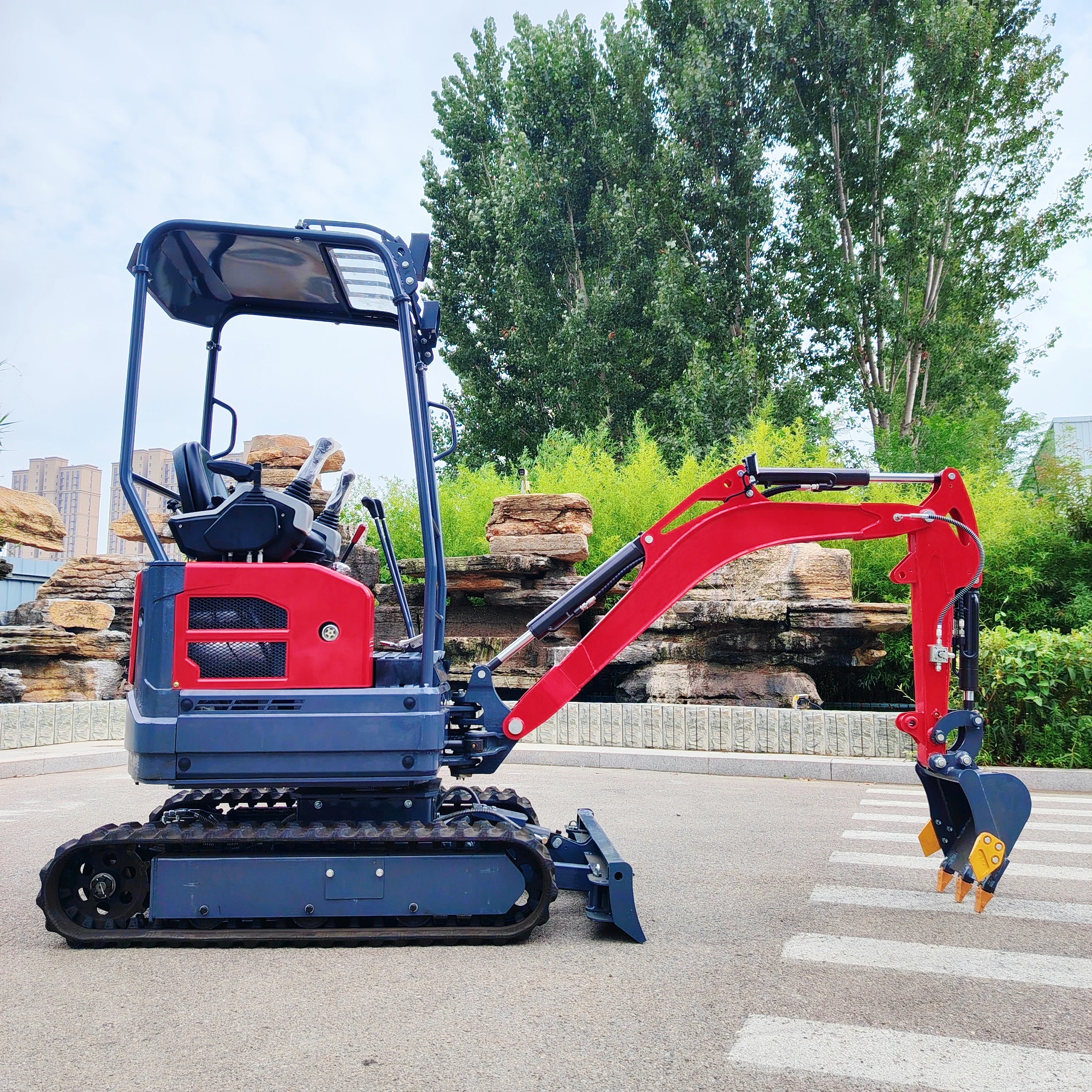Small Crawler Excavator Hydraulic Pump Bucket Core Components Multifunction Construction Hydraulic Excavator  Customized