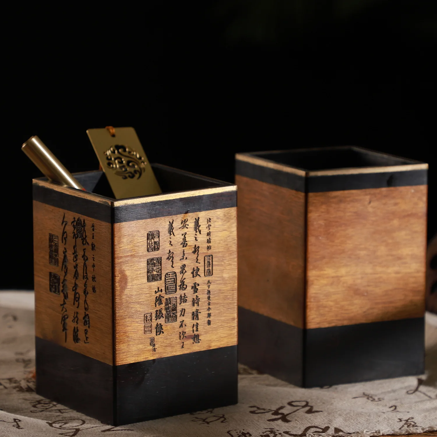 Antique pen holder Red solid wood creative office storage ornament lettering commemorative gift Square pen holder Pen bucket