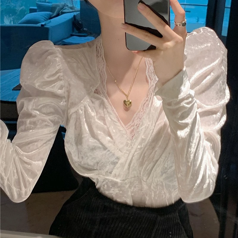 Autumn Bottoming Tops Women Velvet Spliced Lace Blouse New Elegant Fashion V-neck Long Puff Sleeve Shirt Clothes Blusas 29071