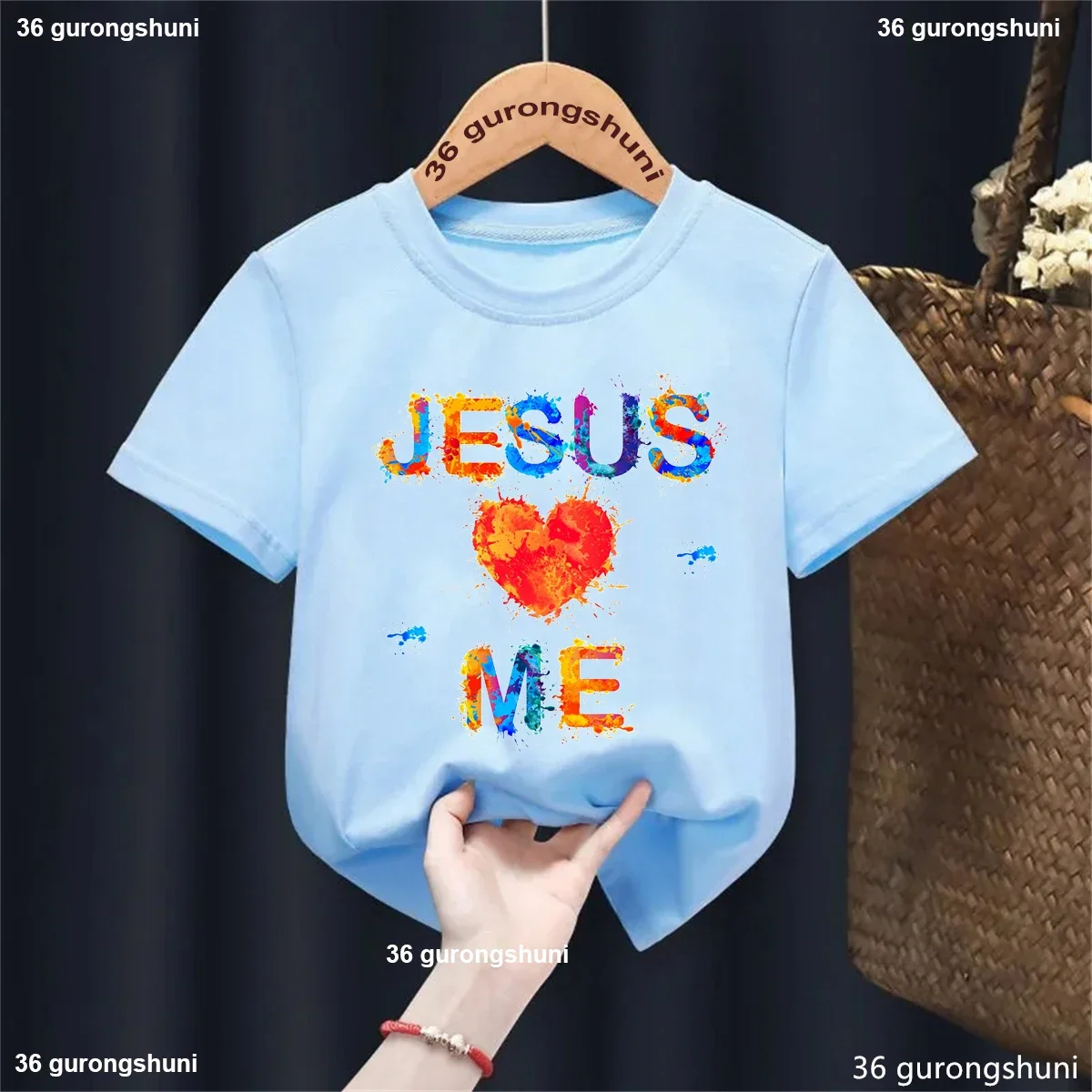 

2025 Jesus Love Me Graphic Printed Tshirt Girls/Boys Cool 2-13 Years Kids Clothes Summer Fashion Short Sleeve T-Shirt Tops
